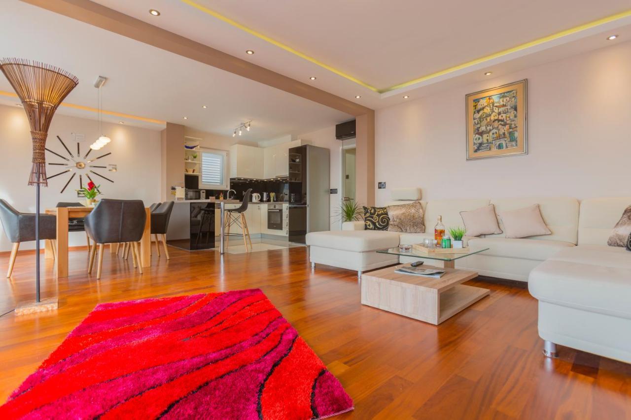 מאקרסקה Apartment Paradise מראה חיצוני תמונה